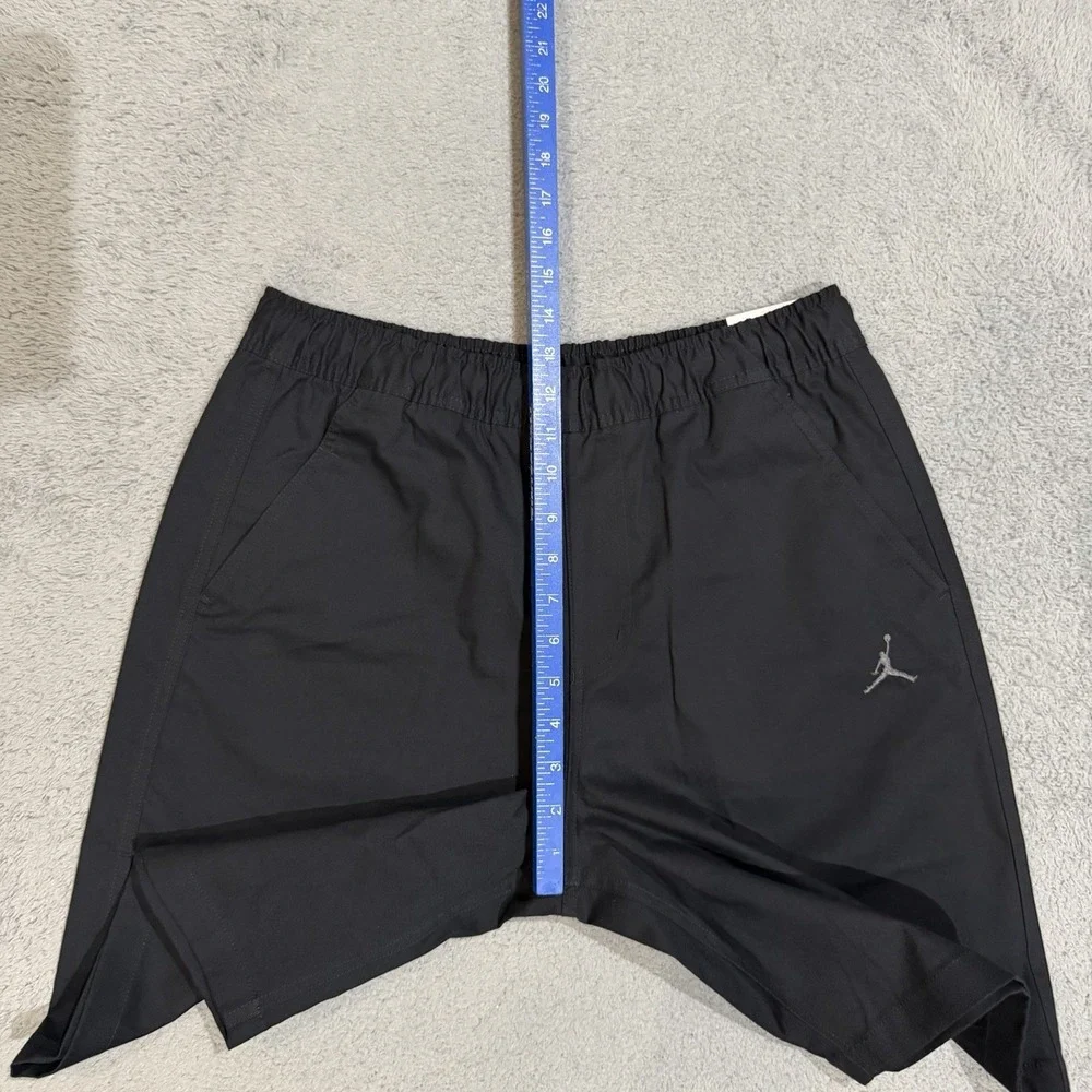 Air Jordan Shorts Men's Medium Essentials Woven Black HF9335-010